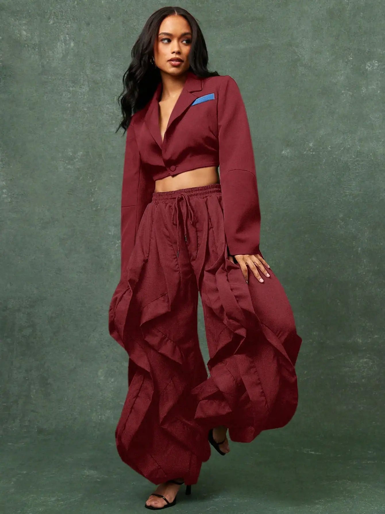 Crop Top And Ruffle Detail Wide Leg Jogger Pants Set