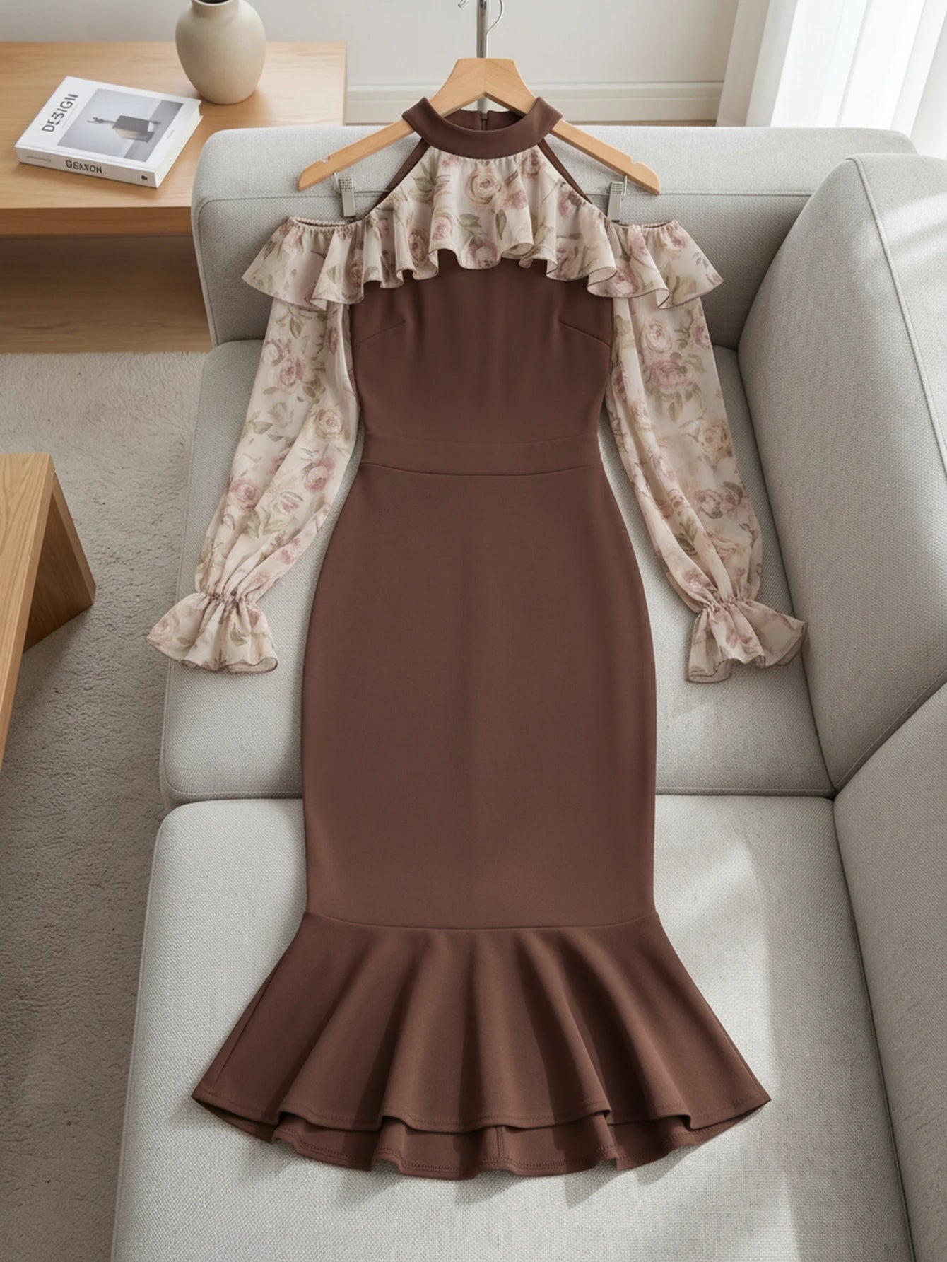 Women Floral Print Cold Shoulder Ruffle Collar Midi Dress