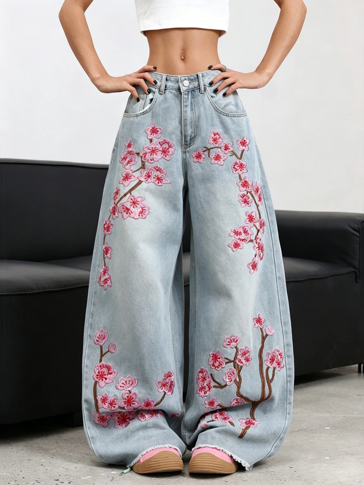 Women's Embroidered Plum Blossom Wide Leg Denim Jeans