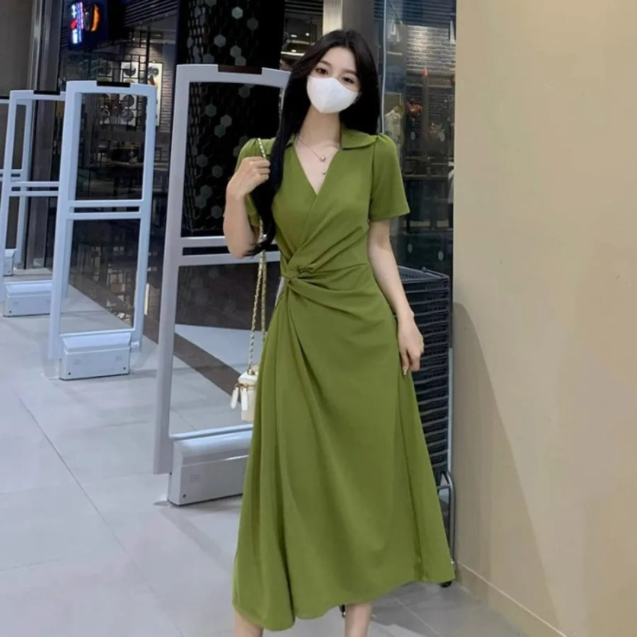 【New style】Pear shaped figure super slimming and skin-covering dress summer new style polo collar knot knot -style split a-line